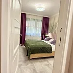 Dolina Wikingow Апартаменты Шклярска-Поремба