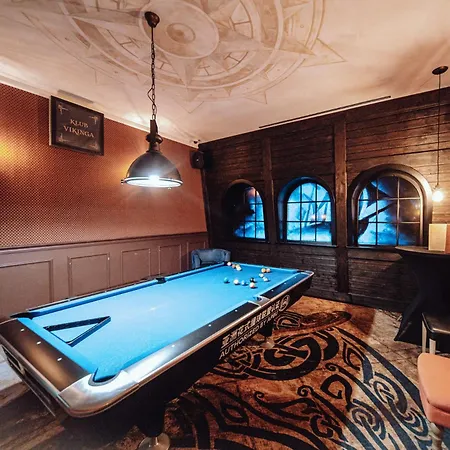 Viking Valley Suite: Garden Terrace, Garage & Wellness Access Szklarska Poreba