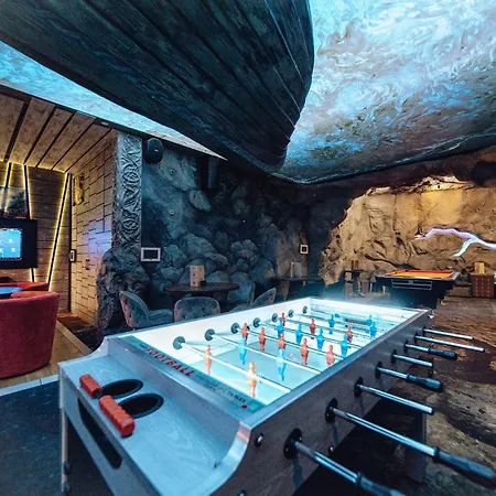 Viking Valley Suite: Garden Terrace, Garage & Wellness Access * Szklarska Poreba