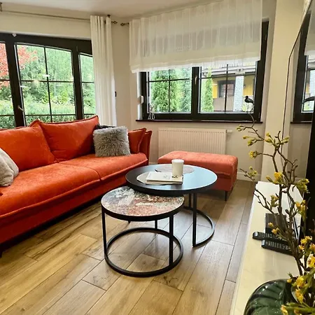 Viking Valley Suite: Garden Terrace, Garage & Wellness Access Apartment Szklarska Poreba
