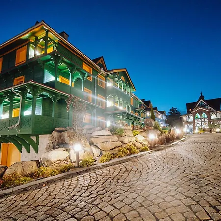 Viking Valley Suite: Garden Terrace, Garage & Wellness Access Apartment Szklarska Poreba